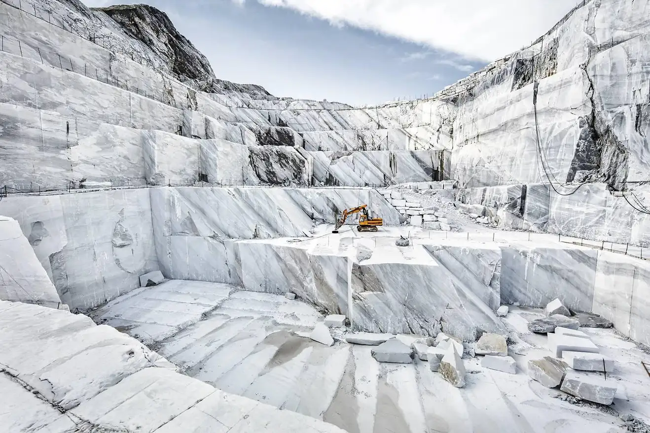 Schott_Carrara_Quarry